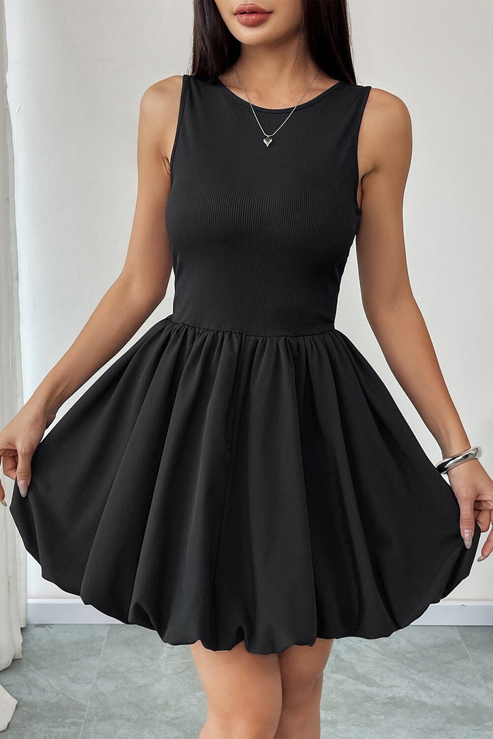 Black Sleeveless High Waist Balloon Mini dress